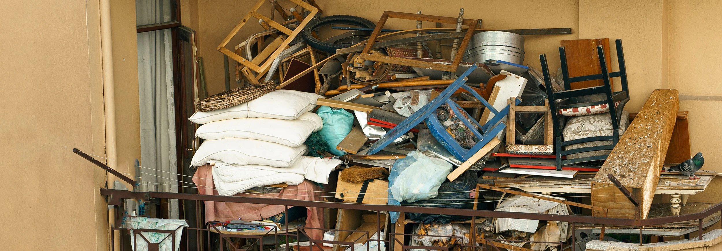 hoarding