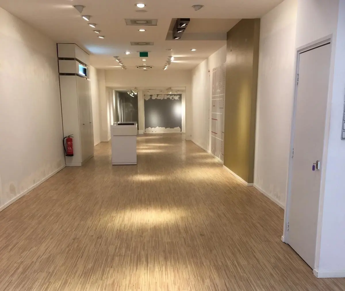 Bedrijfsontruiming Haren De Vries Ontruiming